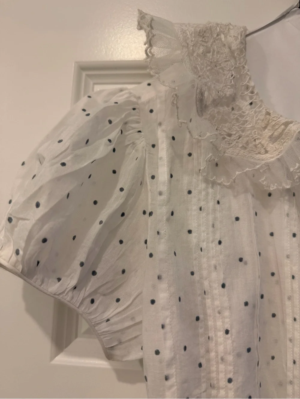 Doen Dainty White top Lace Collar Puff Sleeve Blouse
